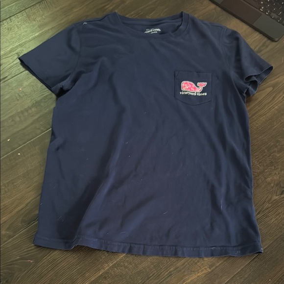 Vineyard Vines Classic Navy Tee with Pink Whale - Picture 1 of 3